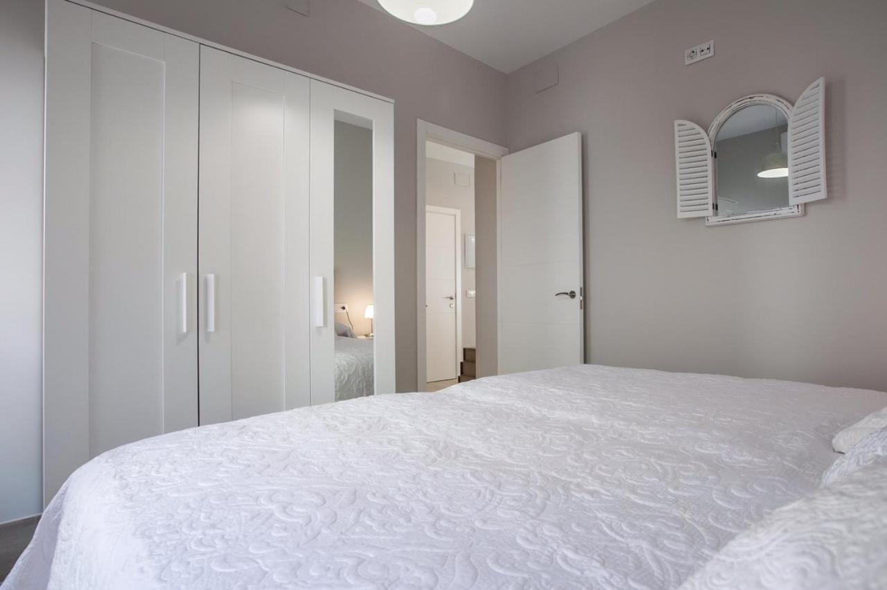 Atico Duplex Gran Terraza ↑ Calidades 2 Hab 2Banos Appartement Sevilla Buitenkant foto