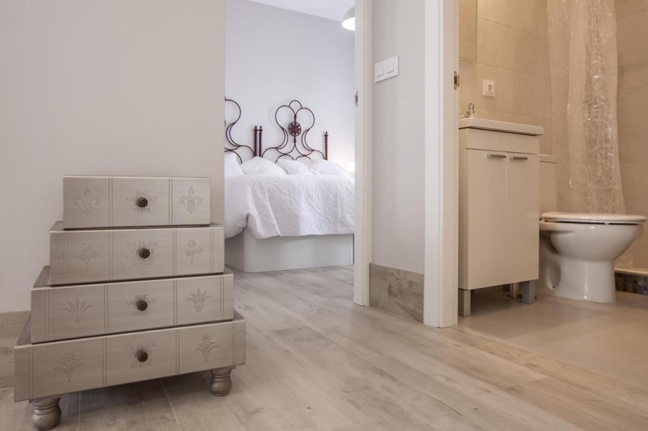 Atico Duplex Gran Terraza ↑ Calidades 2 Hab 2Banos Appartement Sevilla Buitenkant foto