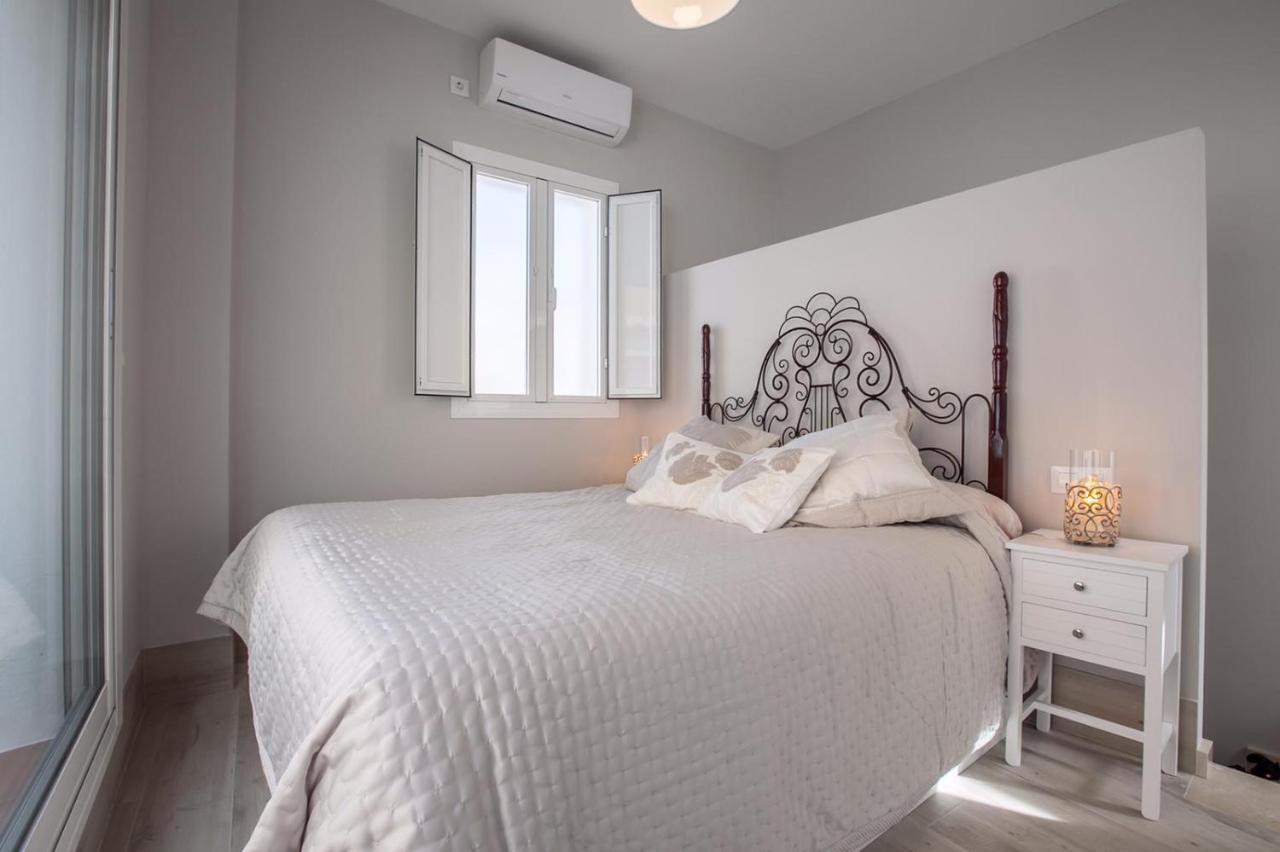 Atico Duplex Gran Terraza ↑ Calidades 2 Hab 2Banos Appartement Sevilla Buitenkant foto